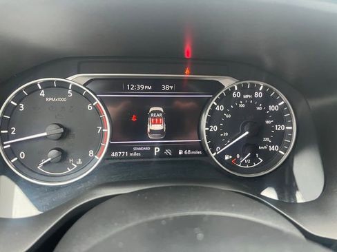 Used 2024 Nissan Rogue SV image 25