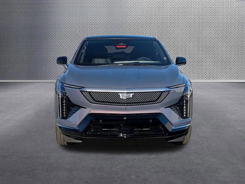 New 2026 Cadillac Optiq Luxury 2 image 2