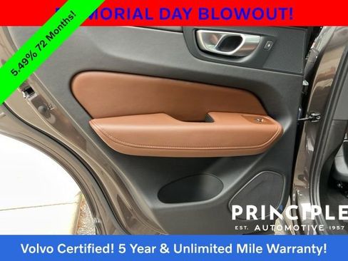 Certified 2024 Volvo XC60 T8 Plus w/ Protection Package Premier AWD/4WD image 33