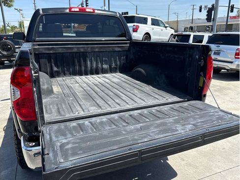 Used 2014 Toyota Tundra SR5 w/ SR5 Upgrade Package AWD/4WD image 19