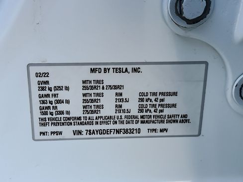 Used 2022 Tesla Model Y Performance image 28