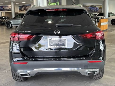 Certified 2025 Mercedes-Benz GLA 250 GLA 250 image 4
