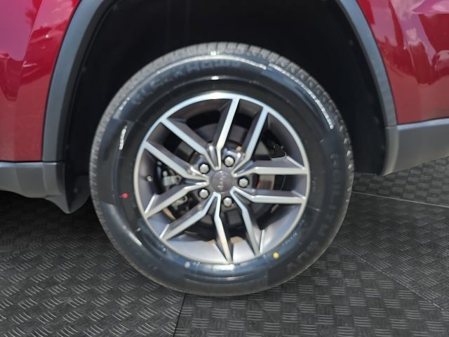 Used 2022 Jeep Grand Cherokee Limited AWD/4WD image 38