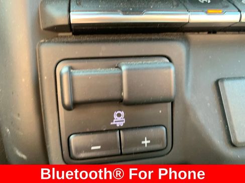 Used 2021 Chevrolet Silverado 1500 Custom w/ LPO, Dark Essentials Package AWD/4WD image 16