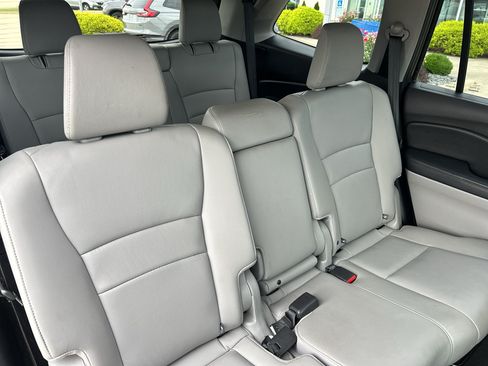 Used 2018 Honda Pilot EX-L image 12