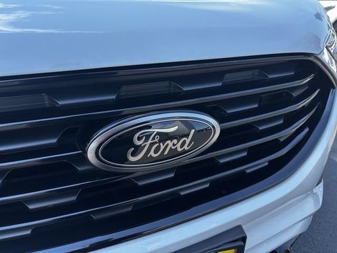 Certified 2023 Ford Edge SE w/ Black Appearance Package AWD/4WD image 10
