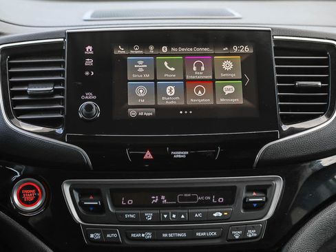 Used 2020 Honda Pilot Touring image 14