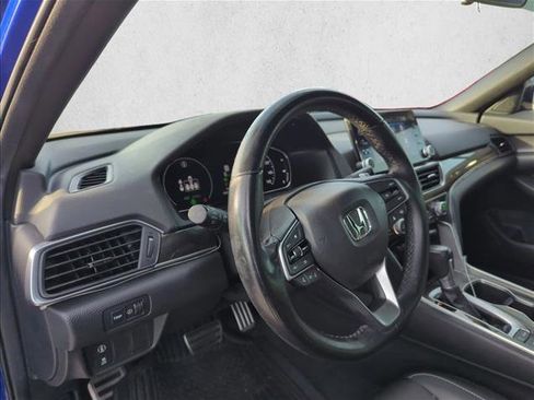 Used 2022 Honda Accord Sport image 13