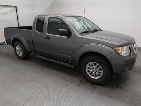 Used 2018 Nissan Frontier SV w/ Value Truck Package image 11
