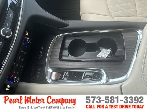 Certified 2023 Buick Enclave Avenir w/ Avenir Technology Package AWD/4WD image 20