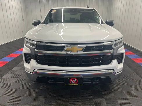 Used 2025 Chevrolet Silverado 1500 LT w/ Work Truck Package AWD/4WD image 7