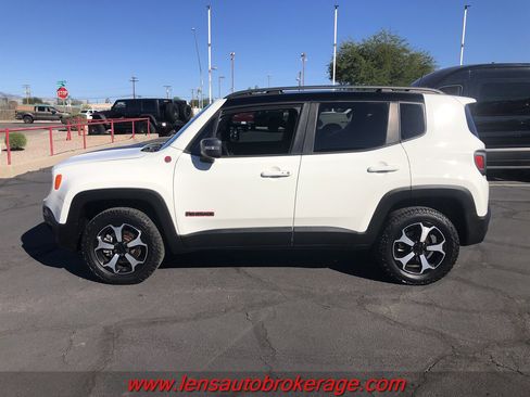 Used 2019 Jeep Renegade Trailhawk image 5