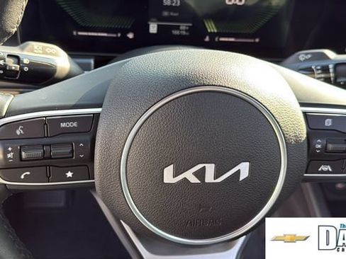 Used 2025 Kia K5 GT-Line w/ GT-Line Premium Package FWD image 17