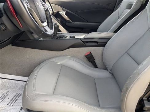 Used 2015 Chevrolet Corvette Stingray Coupe image 17