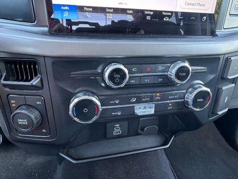 Used 2025 Ford F150 XLT w/ Equipment Group 301A Standard AWD/4WD image 31