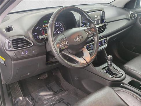 Used 2020 Hyundai Elantra GT w/ Style Package 02 FWD image 10