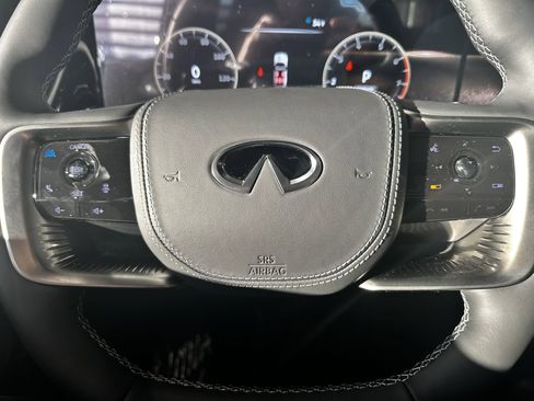 New 2026 INFINITI QX80 Autograph w/ Premium Cargo Package image 16