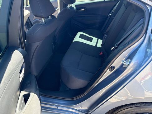 Used 2020 Toyota Corolla LE w/ Carpet Mat Package (TMS) FWD image 10