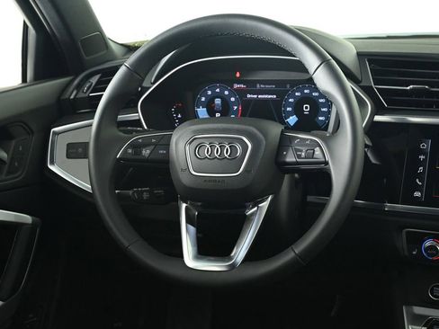 New 2025 Audi Q3 2.0T Premium image 10
