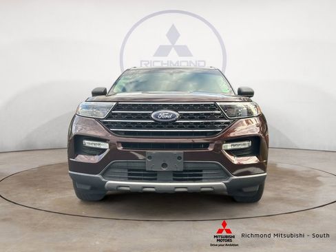 Used 2020 Ford Explorer XLT w/ Equipment Group 202A image 8