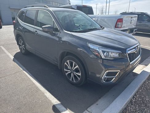 Used 2020 Subaru Forester Limited image 3