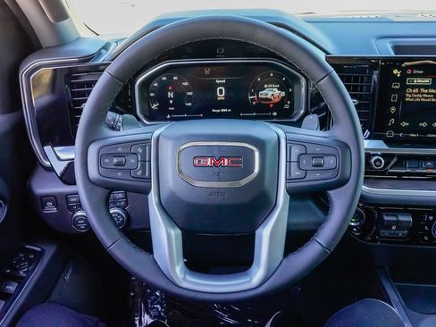 Used 2026 GMC Sierra 1500 SLT w/ SLT Convenience Package AWD/4WD image 24