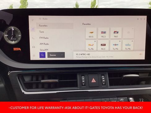 Used 2025 Lexus ES 350 w/ Accessory Package (Z1) FWD image 3