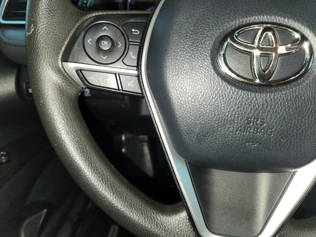 Used 2021 Toyota Camry LE FWD image 24