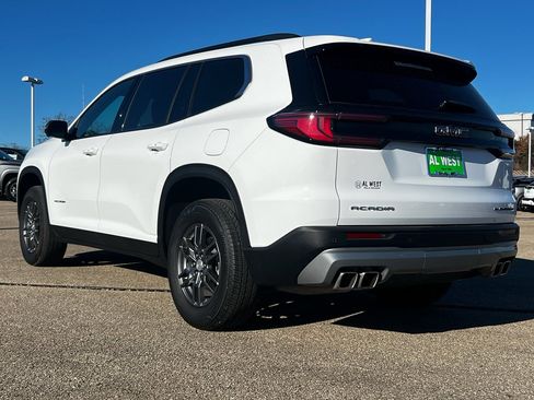 Used 2025 GMC Acadia Elevation image 7