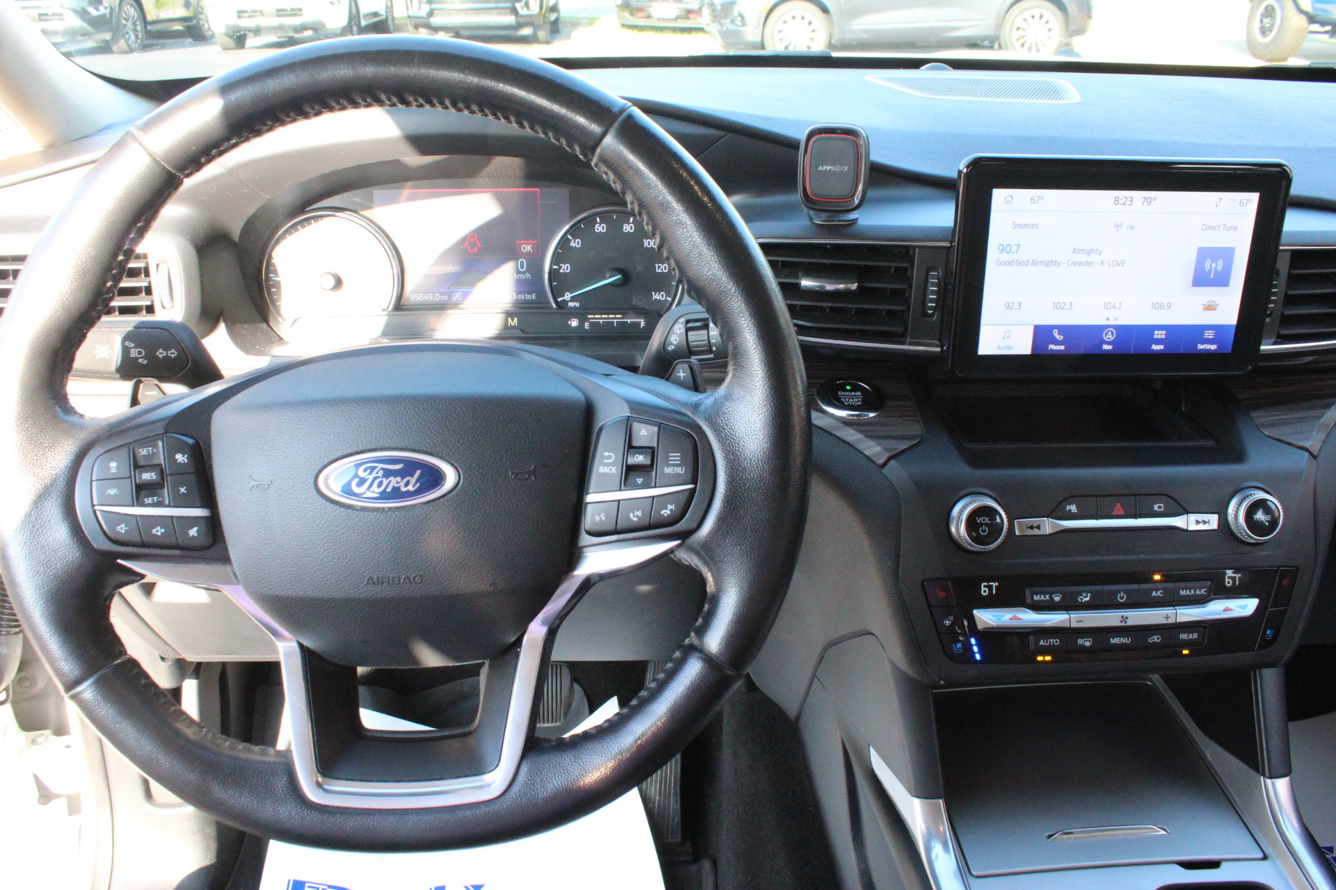 Used 2020 Ford Explorer Limited AWD/4WD image 18