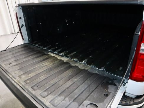 Used 2023 Chevrolet Silverado 1500 RST w/ Convenience Package II image 17