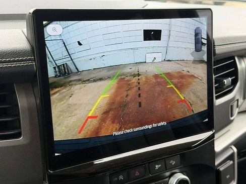 Used 2024 Ford Expedition Max XLT AWD/4WD image 21