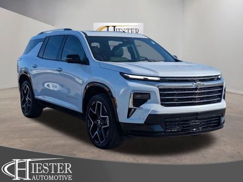New 2026 Chevrolet Traverse High Country FWD image 1
