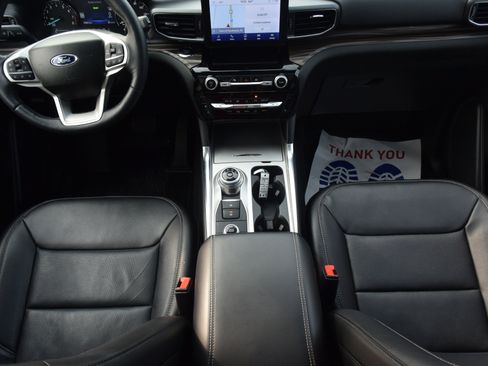 Used 2022 Ford Explorer Limited w/ Hybrid Equipment Group 310A image 22