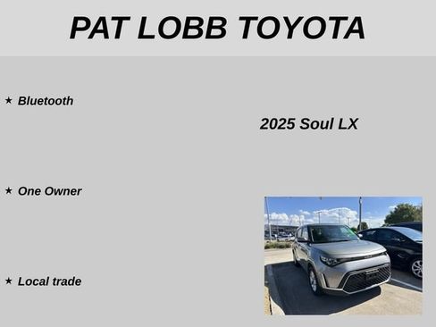Used 2025 Kia Soul LX w/ LX Technology Package FWD image 13