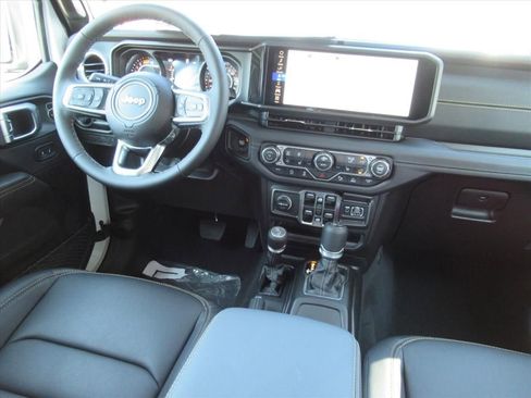 New 2026 Jeep Wrangler Sahara image 13