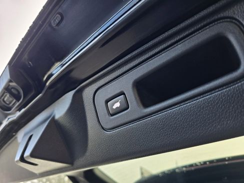 Certified 2023 Honda Passport EX-L image 9