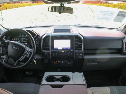 Used 2020 Ford F150 XLT w/ Trailer Tow Package image 24