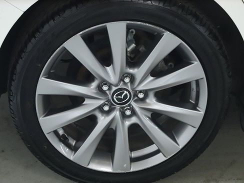 Used 2019 MAZDA MAZDA3 Sedan w/ Preferred Package image 11