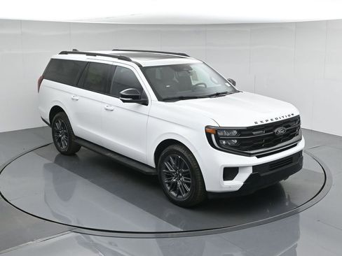 New 2026 Ford Expedition Max Platinum image 42