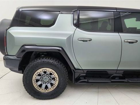 Used 2024 GMC Hummer EV 3X w/ Extreme Off-Road Package image 7