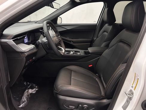 New 2026 Jeep Cherokee Limited AWD/4WD image 12