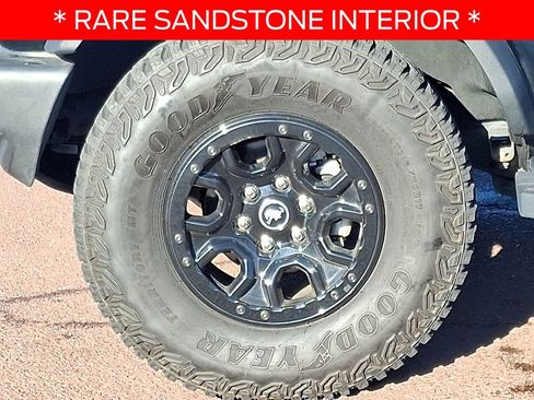 Used 2022 Ford Bronco Wildtrak image 8