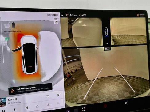 Used 2026 Tesla Model Y AWD image 14