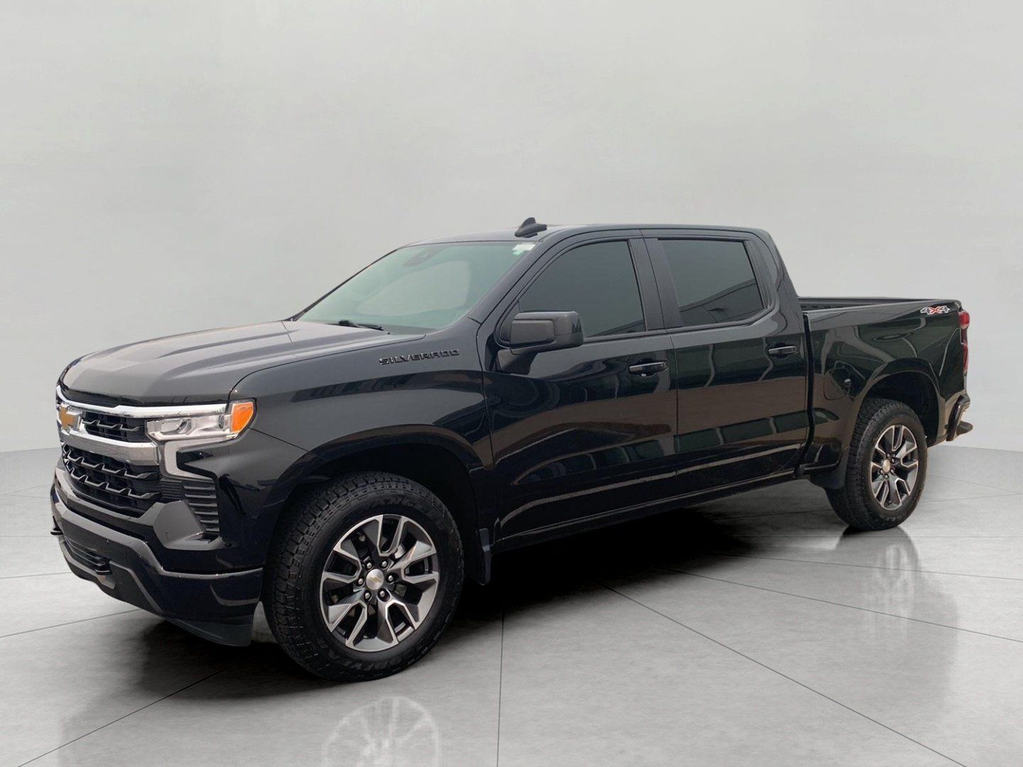 Certified 2024 Chevrolet Silverado 1500 LT AWD/4WD image 4