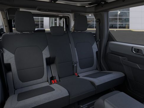 New 2026 Ford Bronco Big Bend w/ Black Appearance Package AWD/4WD image 11