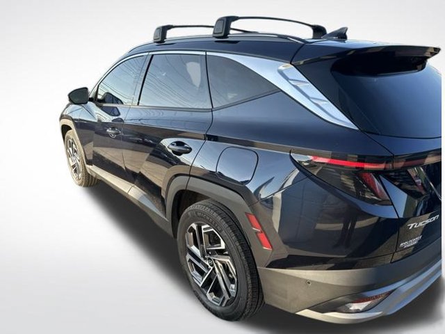Used 2025 Hyundai Tucson Limited AWD/4WD image 10