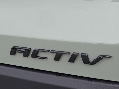 New 2026 Chevrolet Equinox ACTIV w/ Safety and Technology Package FWD image 9