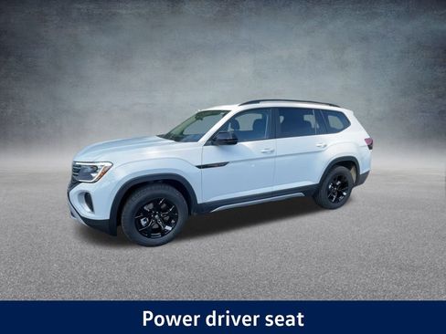 New 2025 Volkswagen Atlas Peak Edition SE image 10