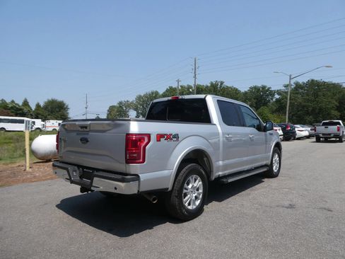 Used 2017 Ford F150 Lariat w/ Equipment Group 501A Mid AWD/4WD image 5